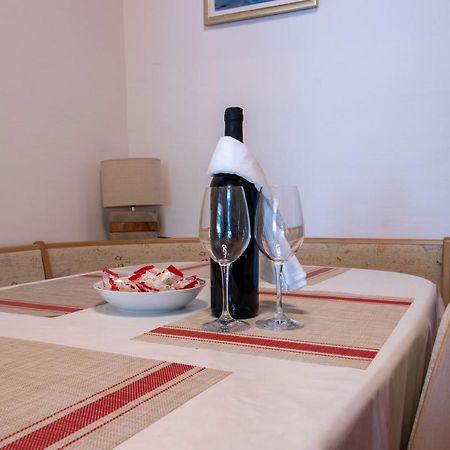Apartman Ivan Drniš エクステリア 写真